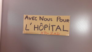 Les personnels de l'hôpital de la Croix-Rousse escompte sur le soutien des usagers et des patients de cet établissement public de santé (© Pierre Nouvelle).